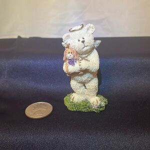 Boyds Bears & Friends Collection; Style #24161 Bunnyluv-Lil’Wings Vintage 2002